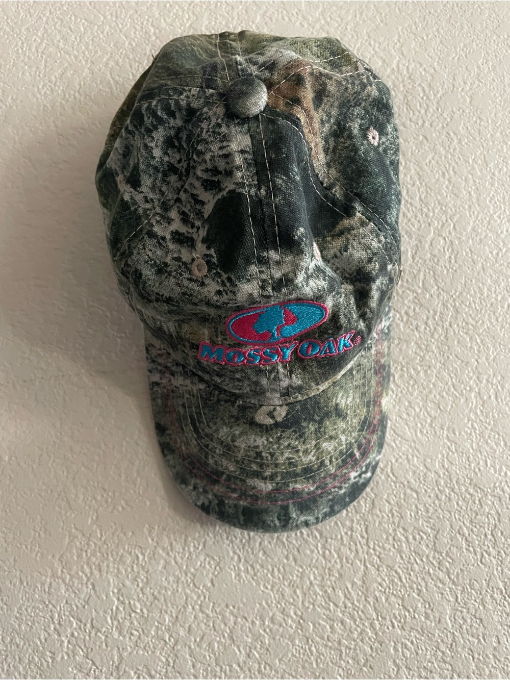 Mossy Oak Camo Baseball Cap with Pink & Teal Logo